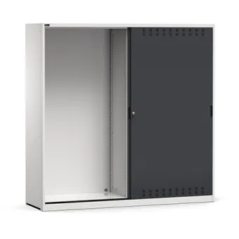 Fami - Armadio con porte scorrevoli fessurate