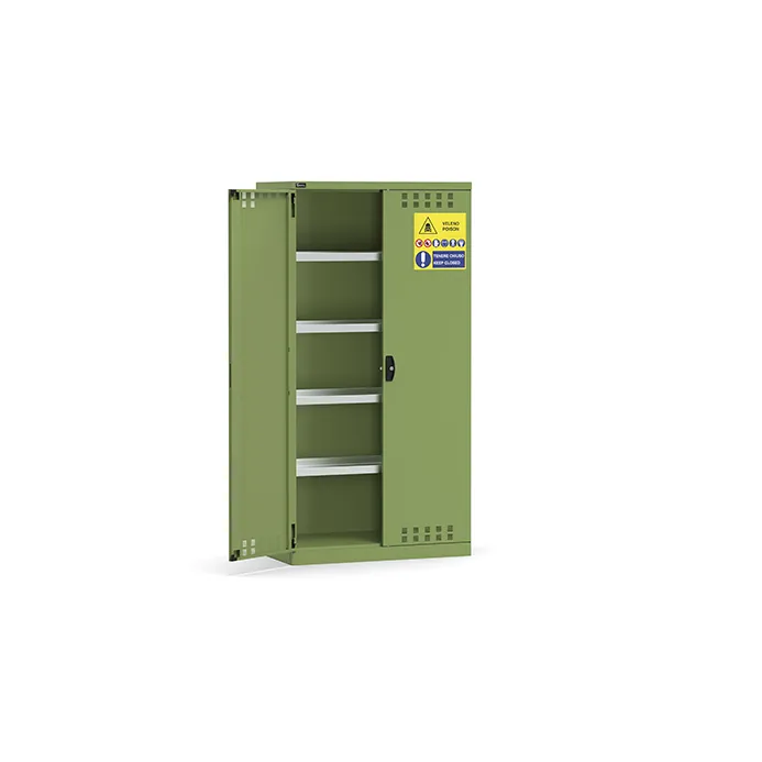 Fami - Armadio con porte a battente fessurate