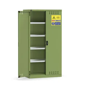 Fami - Armadio con porte a battente fessurate